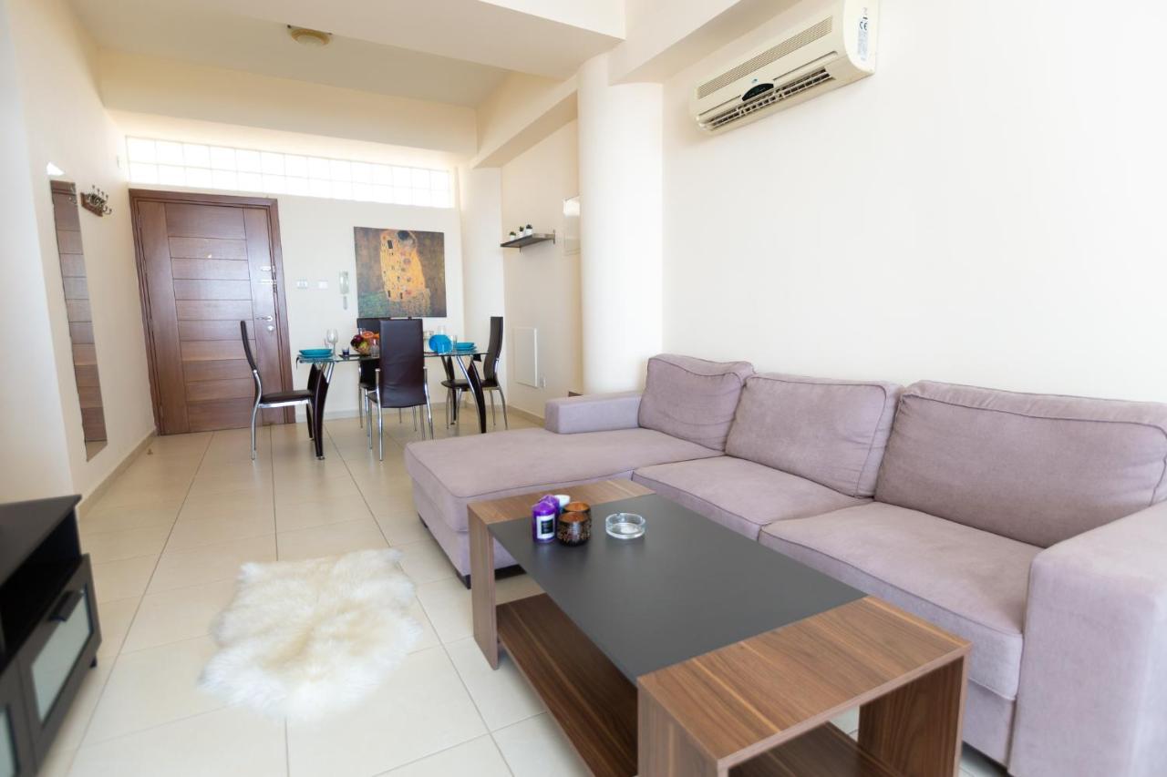 Appartement Promenade Seaview Heaven à Larnaca Extérieur photo